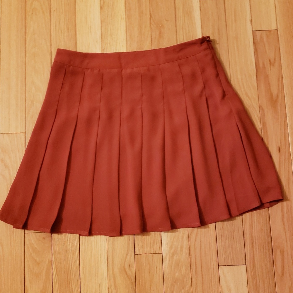 Forever 21 Pleated Skirt - Medium